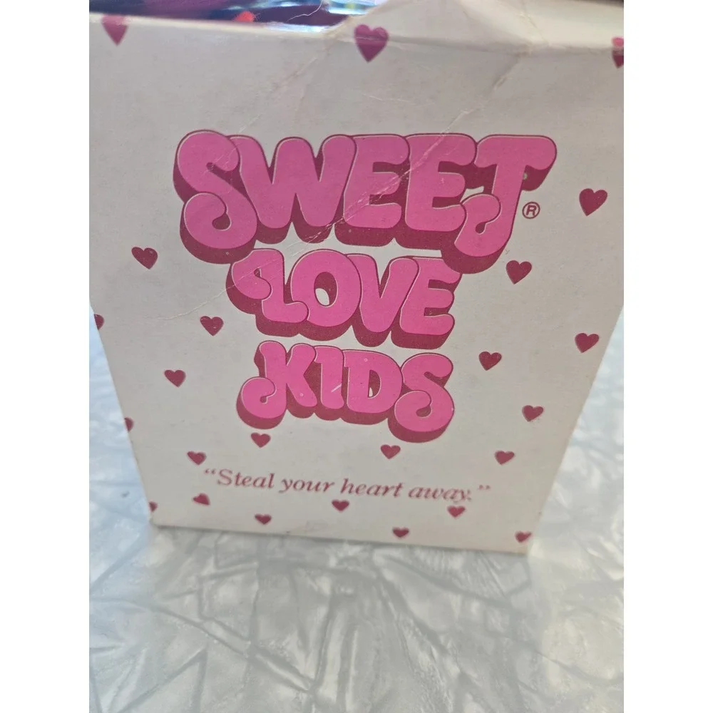 M-H Industries Ltd. vintage sweet